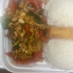 Best L19. Kung Pao Chicken or Beef in Morrow, GA